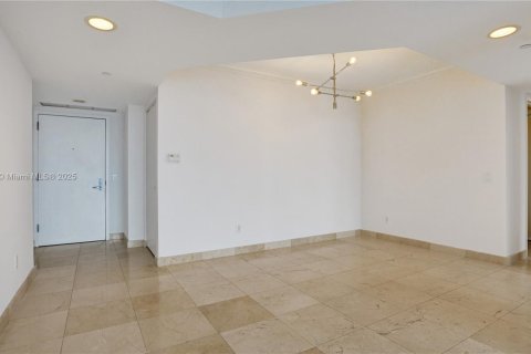 Condominio en venta en Aventura, Florida, 2 dormitorios, 139.82 m2 № 1993906 - foto 7