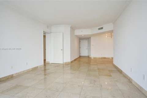 Condominio en venta en Aventura, Florida, 2 dormitorios, 139.82 m2 № 1993906 - foto 9