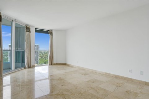 Condominio en venta en Aventura, Florida, 2 dormitorios, 139.82 m2 № 1993906 - foto 23