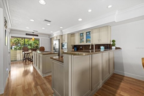 Copropriété à vendre à Sarasota, Floride: 3 chambres, 193.24 m2 № 2383363 - photo 11