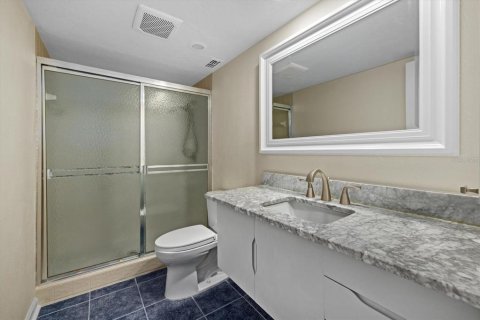 Copropriété à vendre à Sarasota, Floride: 3 chambres, 193.24 m2 № 2383363 - photo 30