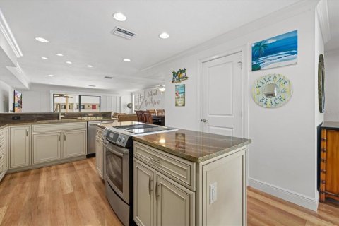 Copropriété à vendre à Sarasota, Floride: 3 chambres, 193.24 m2 № 2383363 - photo 9