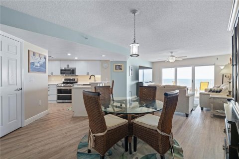 Condominio en venta en Daytona Beach, Florida, 2 dormitorios, 128.58 m2 № 1654045 - foto 6