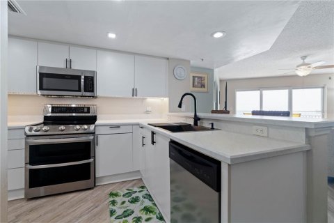 Condominio en venta en Daytona Beach, Florida, 2 dormitorios, 128.58 m2 № 1654045 - foto 8