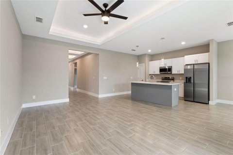 House in Kissimmee, Florida 4 bedrooms, 159.79 sq.m. № 1817941 - photo 19