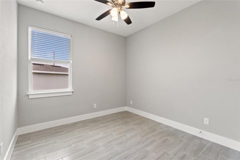House in Kissimmee, Florida 4 bedrooms, 159.79 sq.m. № 1817941 - photo 16