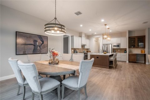 Casa en venta en Lady Lake, Florida, 3 dormitorios, 228.54 m2 № 1608850 - foto 7