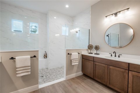 Casa en venta en Lady Lake, Florida, 3 dormitorios, 228.54 m2 № 1608850 - foto 9