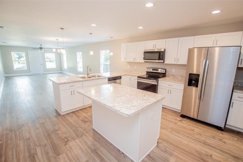 Villa ou maison à vendre à Lakeland, Floride: 3 chambres, 144.56 m2 № 2427142 - photo 5