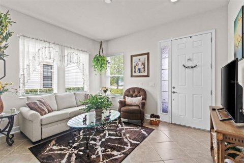 House in Wesley Chapel, Florida 2 bedrooms, 194.82 sq.m. № 1681994 - photo 6