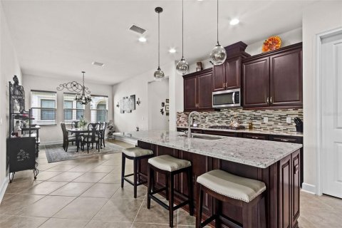 House in Wesley Chapel, Florida 2 bedrooms, 194.82 sq.m. № 1681994 - photo 2