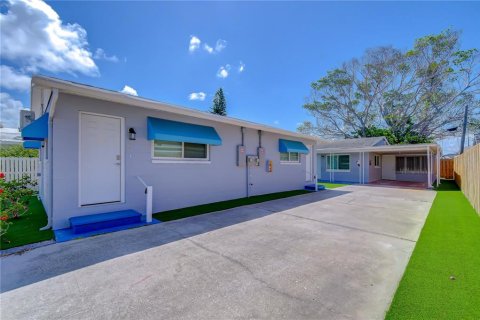 Apartamento en alquiler en Saint Pete Beach, Florida, 1 dormitorio, 42.36 m2 № 2149214 - foto 10