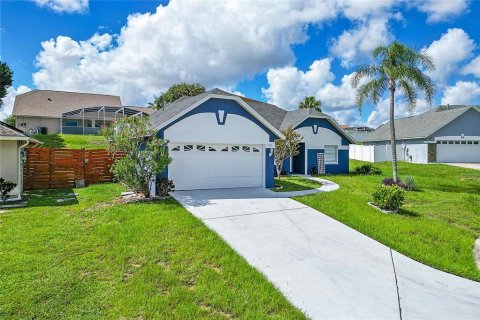 Villa ou maison à vendre à Davenport, Floride: 3 chambres, 133.04 m2 № 2427499 - photo 2