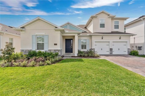Casa en venta en Orlando, Florida, 7 dormitorios, 408.96 m2 № 1901901 - foto 1