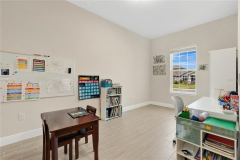 Casa en venta en Orlando, Florida, 7 dormitorios, 408.96 m2 № 1901901 - foto 20