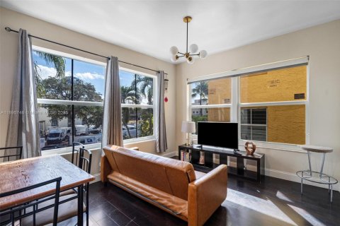 Copropriété à vendre à Miami Beach, Floride: 2 chambres, 67.82 m2 № 1950008 - photo 6