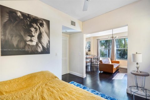 Copropriété à vendre à Miami Beach, Floride: 2 chambres, 67.82 m2 № 1950008 - photo 14