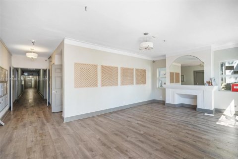 Copropriété à vendre à Miami Beach, Floride: 2 chambres, 67.82 m2 № 1950008 - photo 20