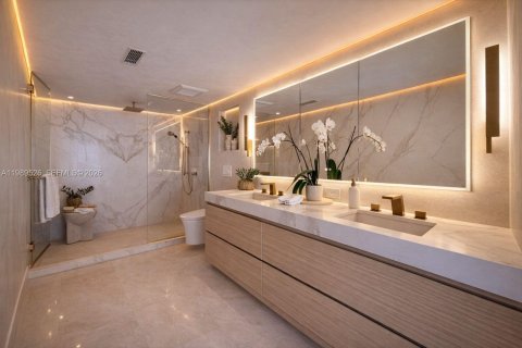 Copropriété à louer à Miami Beach, Floride: 2 chambres, 111.48 m2 № 2051594 - photo 17