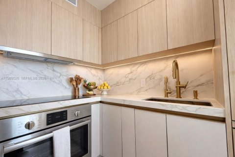 Copropriété à louer à Miami Beach, Floride: 2 chambres, 111.48 m2 № 2051594 - photo 8