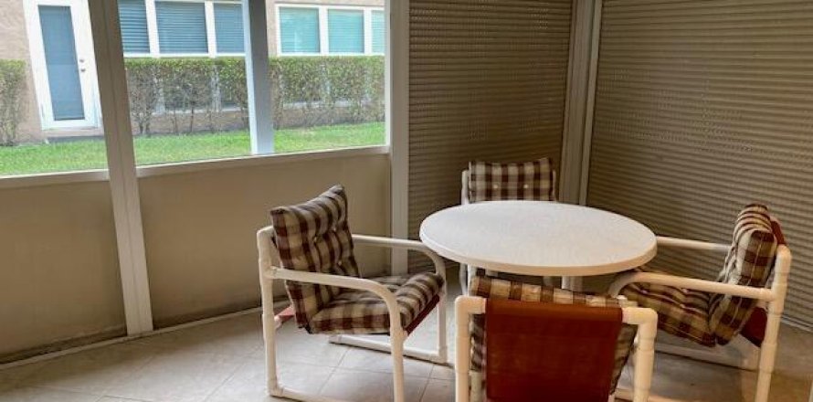 Condo in Delray Beach, Florida, 2 bedrooms  № 854225