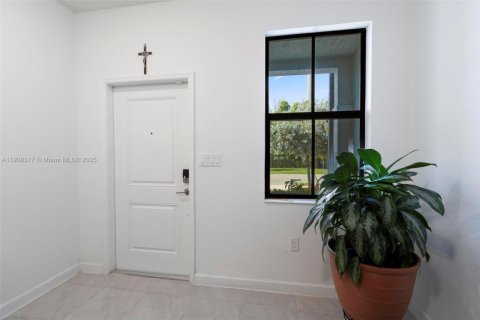 Touwnhouse à vendre à Homestead, Floride: 4 chambres, 178 m2 № 1964162 - photo 5