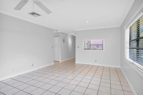 Appartement à louer à Delray Beach, Floride: 2 chambres, 87.61 m2 № 2390120 - photo 8