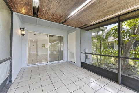 Appartement à louer à Delray Beach, Floride: 2 chambres, 87.61 m2 № 2390120 - photo 12