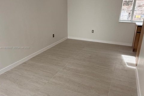 Apartment in Miami, Florida 1 bedroom, 58.99 sq.m. № 1993277 - photo 5
