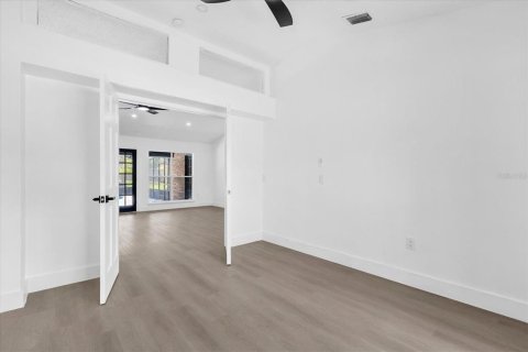 Купить виллу или дом в Дебари, Флорида 11 комнат, 180.14м2, № 1792308 - фото 12