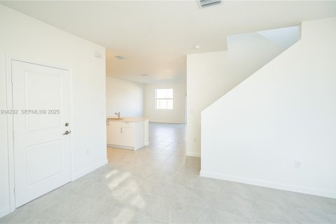 Villa ou maison à vendre à Homestead, Floride: 5 chambres, 247.58 m2 № 1992744 - photo 11