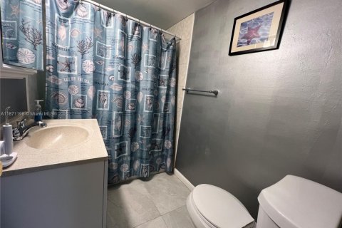 Copropriété à vendre à Hollywood, Floride: 2 chambres, 135.64 m2 № 1922539 - photo 23