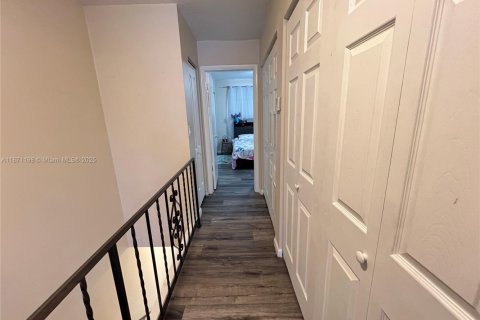 Copropriété à vendre à Hollywood, Floride: 2 chambres, 135.64 m2 № 1922539 - photo 15