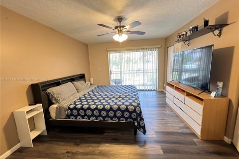 Copropriété à vendre à Hollywood, Floride: 2 chambres, 135.64 m2 № 1922539 - photo 16