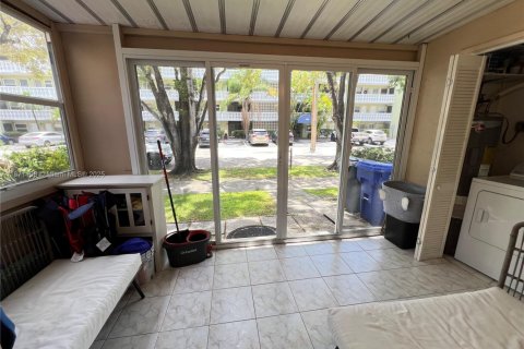 Copropriété à vendre à Hollywood, Floride: 2 chambres, 135.64 m2 № 1922539 - photo 27