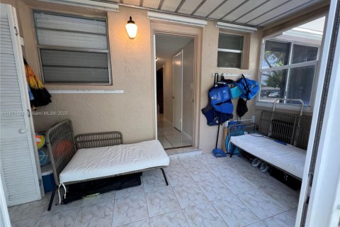 Copropriété à vendre à Hollywood, Floride: 2 chambres, 135.64 m2 № 1922539 - photo 26