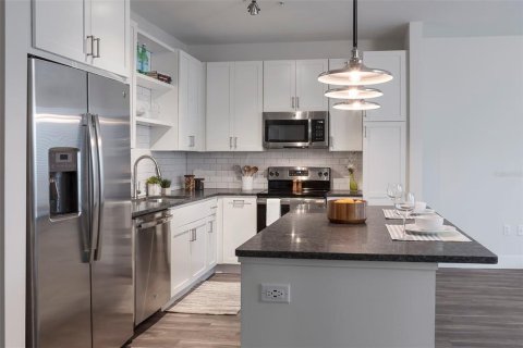 Appartement à louer à Orlando, Floride: 2 chambres, 123.37 m2 № 1901661 - photo 18