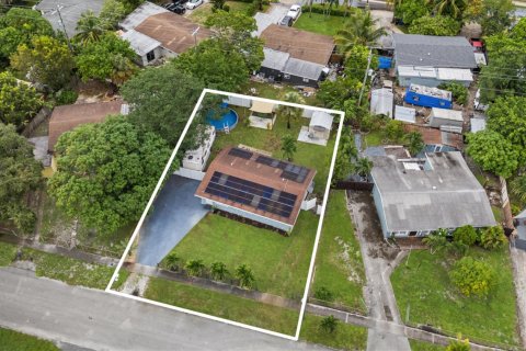 House in Fort Lauderdale, Florida 3 bedrooms, 109.25 sq.m. № 2399639 - photo 23