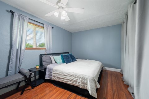 House in Fort Lauderdale, Florida 3 bedrooms, 109.25 sq.m. № 2399639 - photo 13