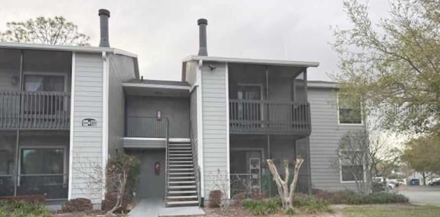 Condo in Casselberry, Florida, 1 bedroom  № 2098346