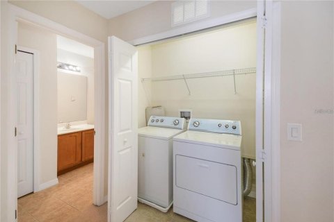 Adosado en alquiler en Orlando, Florida, 4 dormitorios, 141.95 m2 № 1879670 - foto 14