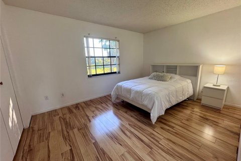 House in Brooksville, Florida 2 bedrooms, 102.38 sq.m. № 2220807 - photo 13