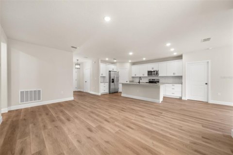 Купить виллу или дом в Себринг, Флорида 6 комнат, 117.89м2, № 2144875 - фото 11