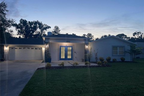 House in Sarasota, Florida 3 bedrooms, 201.88 sq.m. № 1858410 - photo 2