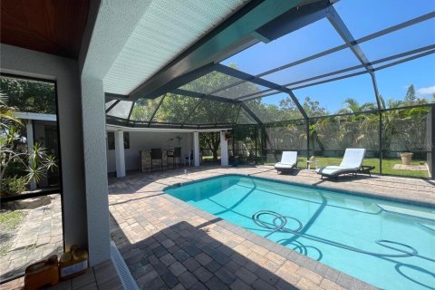 House in Sarasota, Florida 3 bedrooms, 201.88 sq.m. № 1858410 - photo 6
