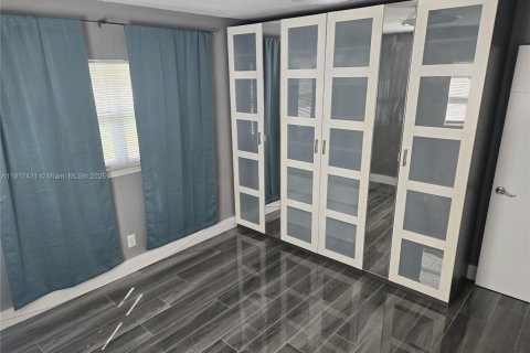 Снять в аренду виллу или дом в Бойнтон-Бич, Флорида 3 спальни, 105.91м2, № 1974993 - фото 6