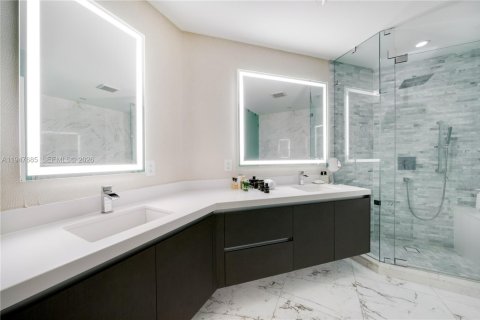 Снять в аренду кондоминиум в Майами, Флорида 3 спальни, 139.17м2, № 2003779 - фото 14