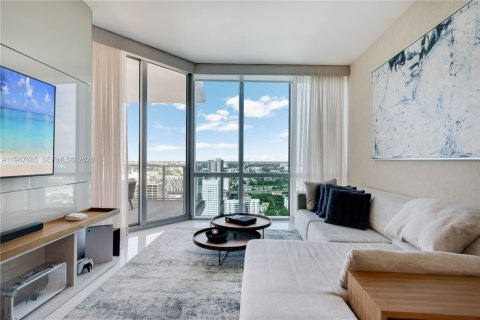 Снять в аренду кондоминиум в Майами, Флорида 3 спальни, 139.17м2, № 2003779 - фото 7