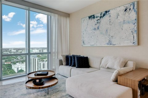 Снять в аренду кондоминиум в Майами, Флорида 3 спальни, 139.17м2, № 2003779 - фото 8