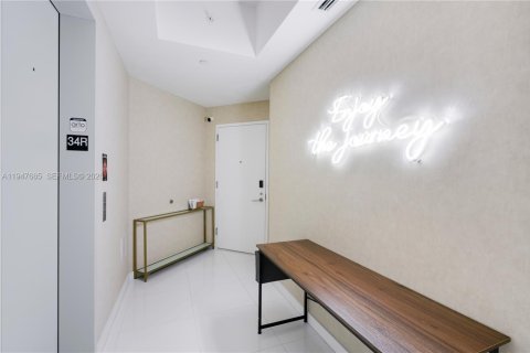 Снять в аренду кондоминиум в Майами, Флорида 3 спальни, 139.17м2, № 2003779 - фото 30